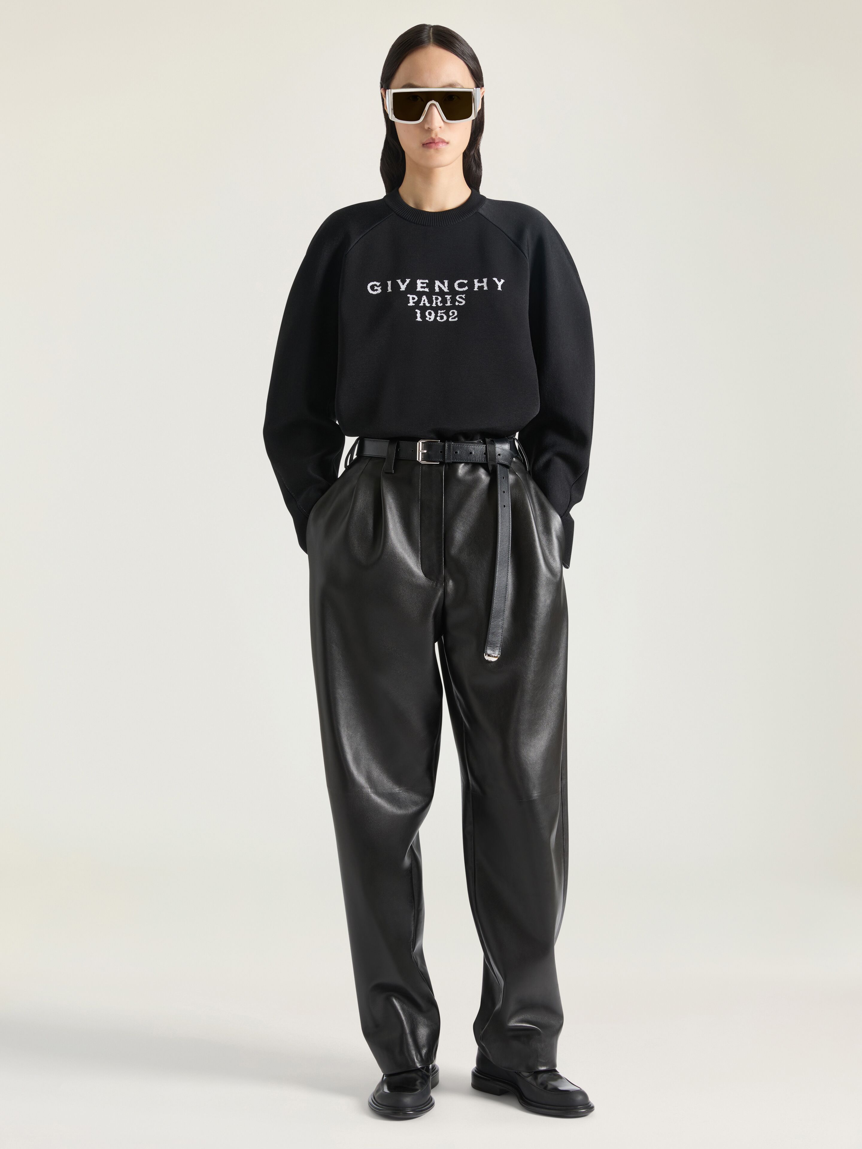 GIVENCHY Paris 1952毛衣
